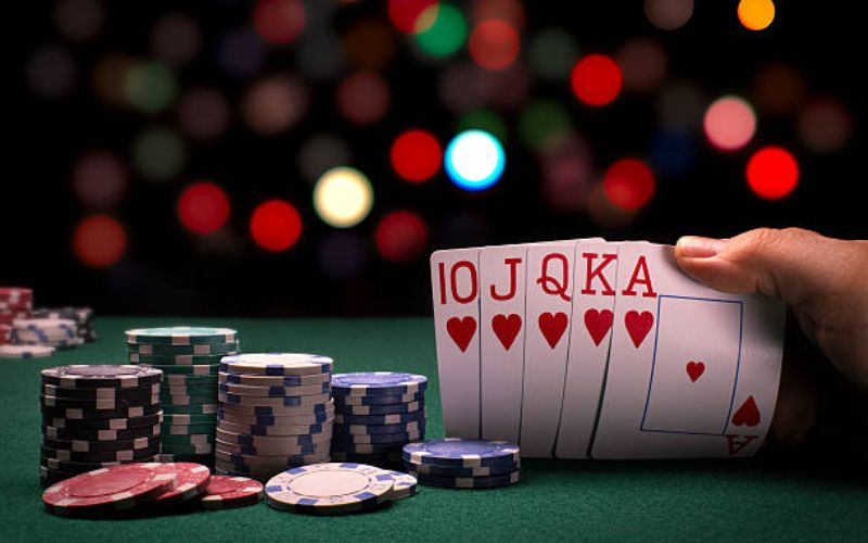 Tìm hiểu thứ tự chơi Poker chi tiết nhất dành cho người mới bắt đầu